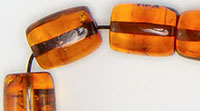 Solid pressed amber KRE17 | Kombologadiko
