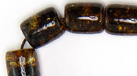 Solid pressed amber KRE8 | Kombologadiko